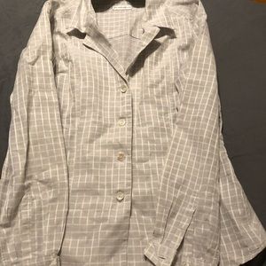 Women’s dress shirt
